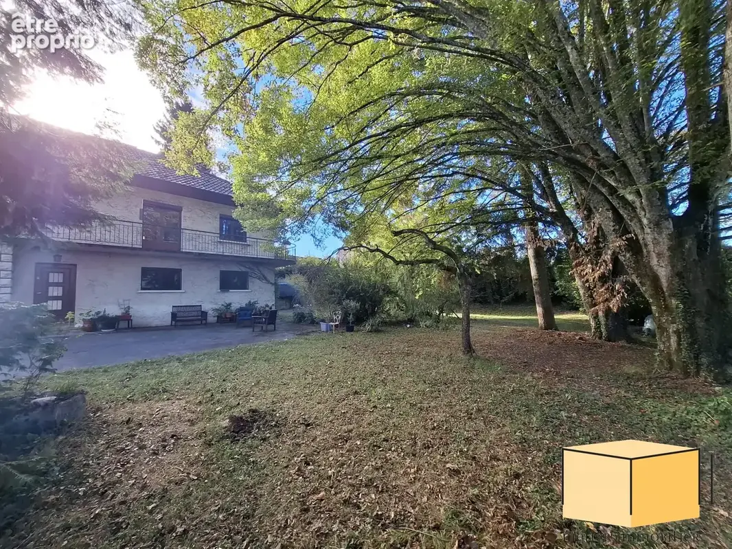 Maison 6 pièces 190 m² à vendre à Belley (01300) - photo 2