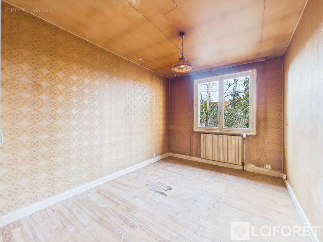 Maison à CLERMONT-FERRAND