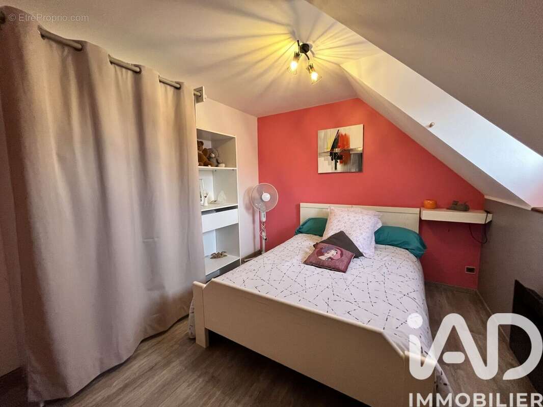 Maison 76 m² à Lavau  - photo 9
