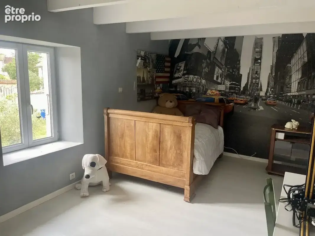 Maison 5 chambres, entièrement rénovée, non-mitoyenne, au calme, commerces à 5 minutes - photo 10