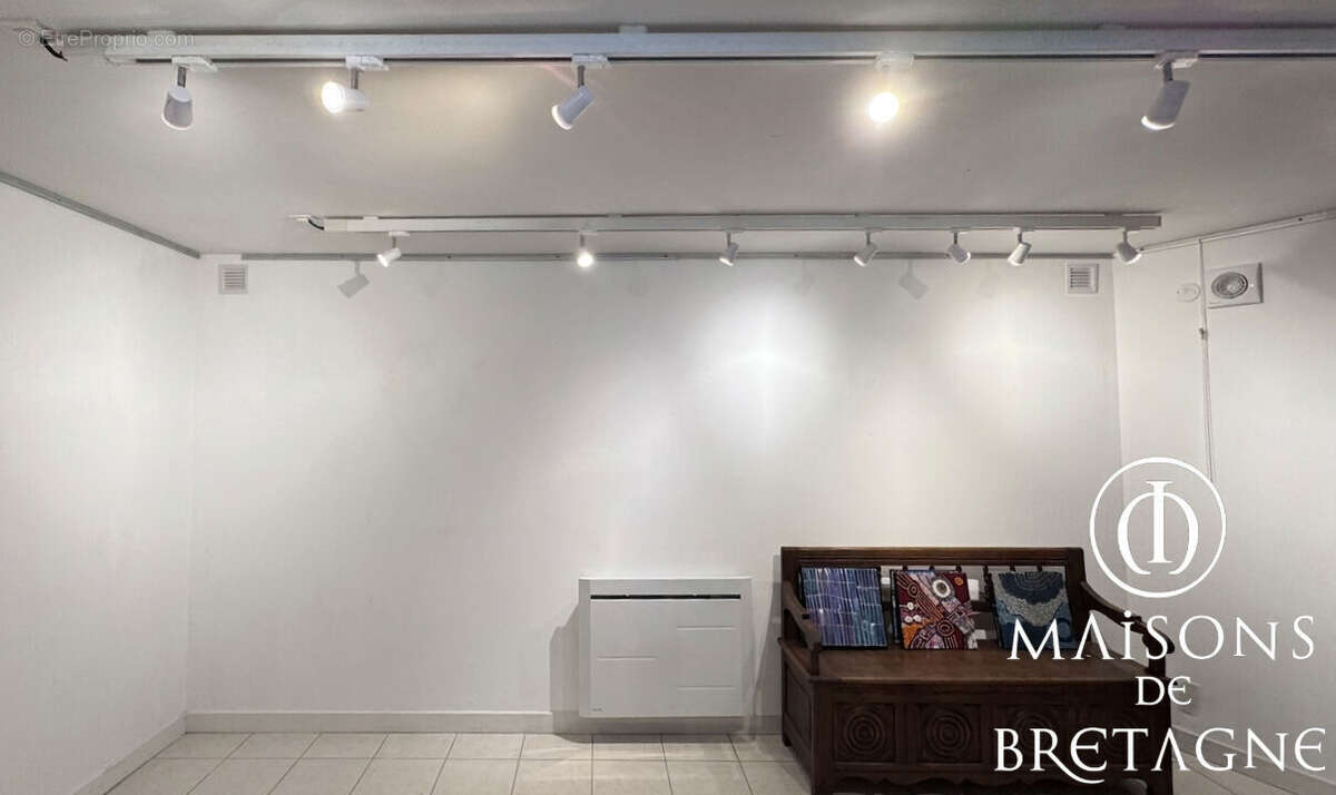 Pont-Aven Centre - Local commercial de 67 m² - photo 2