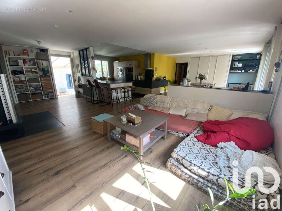 Photo 4 - Maison à VAYRES