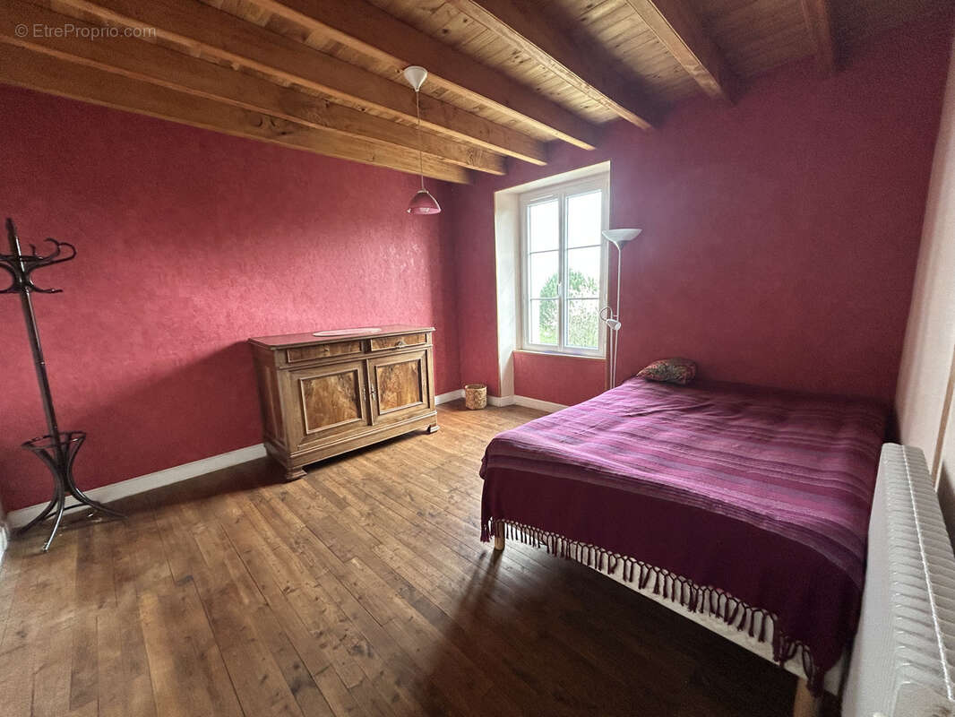 Maison à LA TACHE