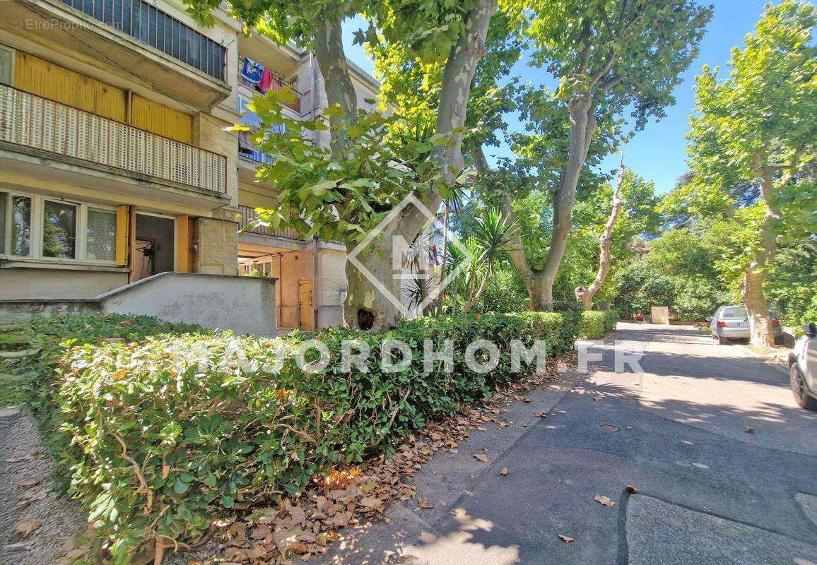 Appartement à MARSEILLE-9E