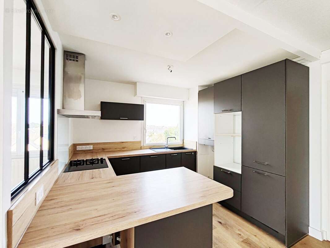 Appartement 79 m² à Angers  - photo 3