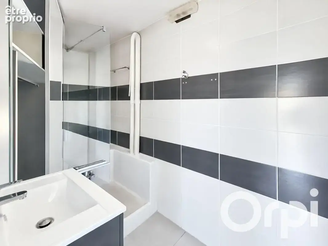 Appartement À Vendre - photo 9