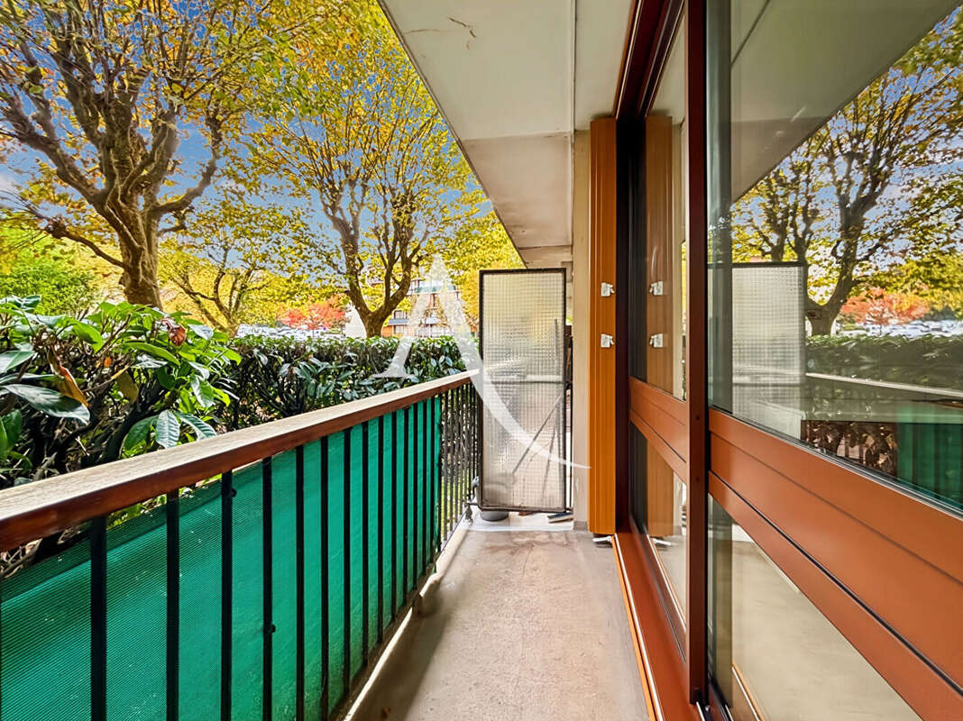 Appartement à FONTENAY-LE-FLEURY