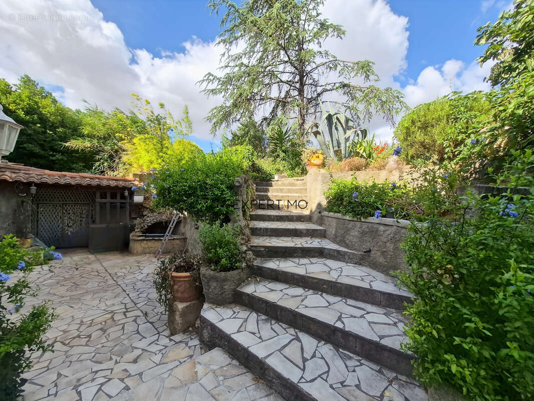 Maison à VENTENAC-EN-MINERVOIS