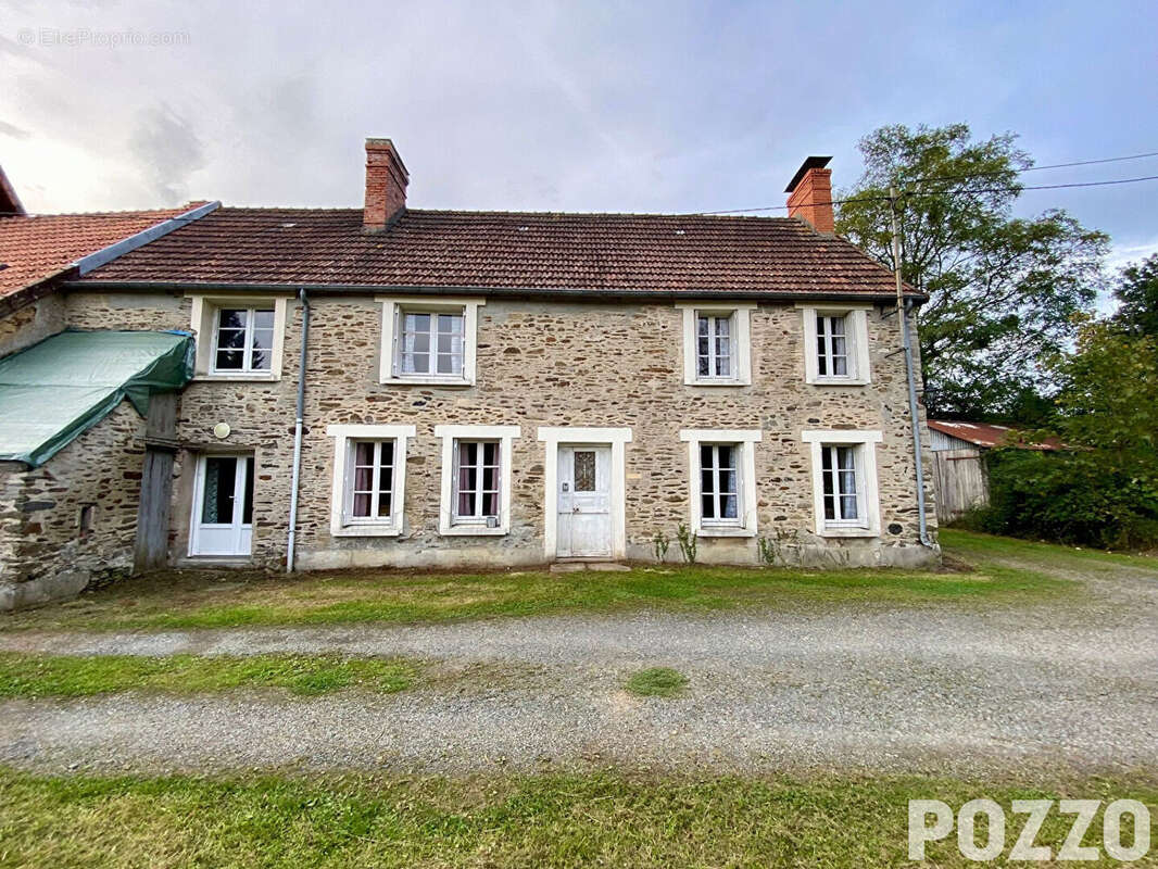 À vendre dans Saint lo : maison F5 (111 m²) - photo 11
