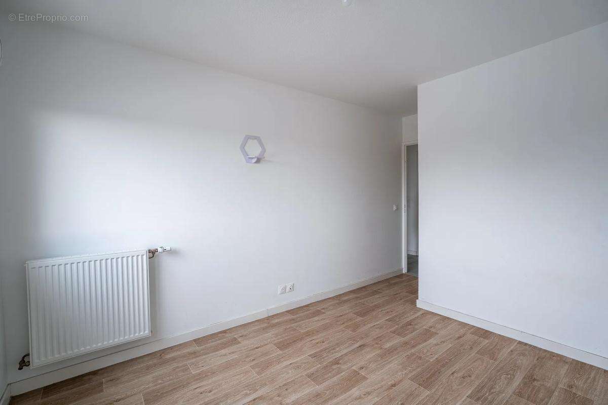 Appartement à VILLENAVE-D'ORNON