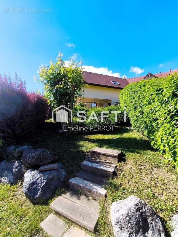 Photo 2 - Maison à SEGNY