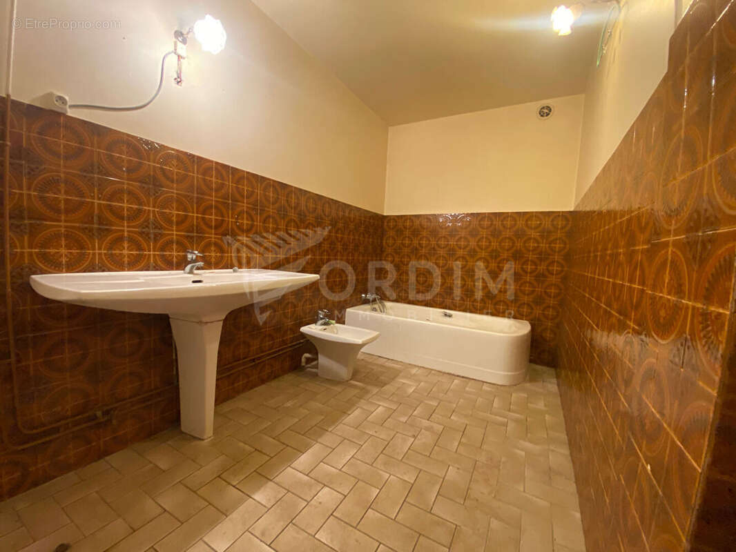 Maison à CHAMPIGNELLES