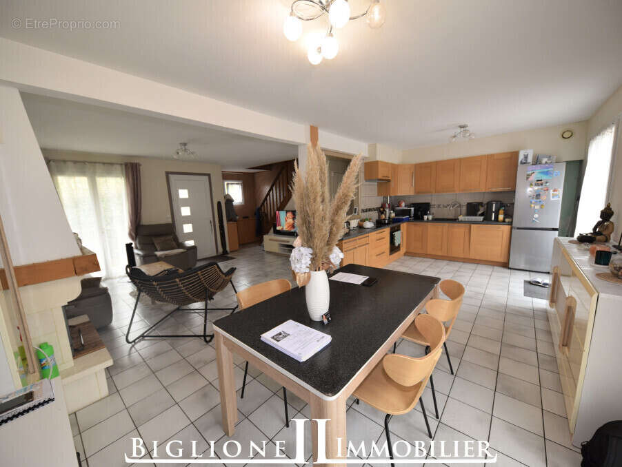 Maison à MONTFERMEIL