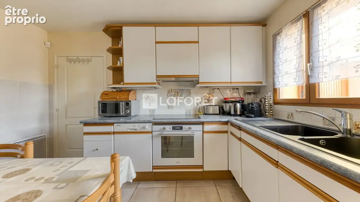 Maison à vendre à Roissy En Brie 5 pièce(s) - photo 2