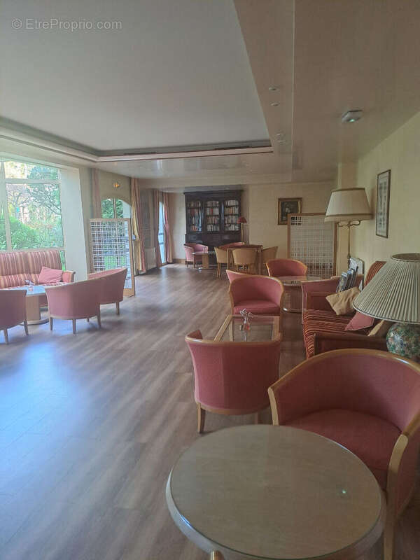 Appartement à MONTROUGE