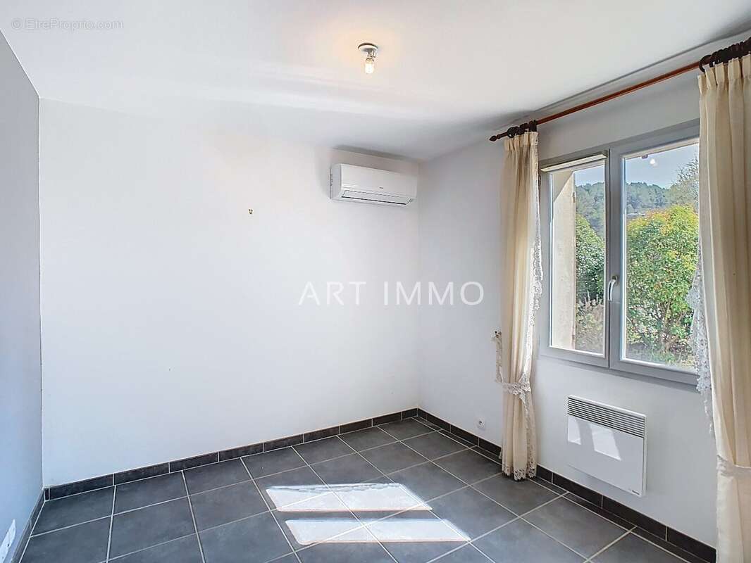 Maison à BEAUMETTES