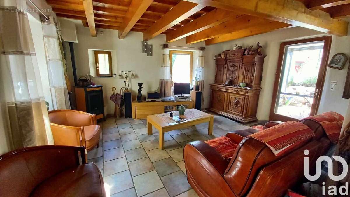 Photo 3 - Maison à MONTFROC