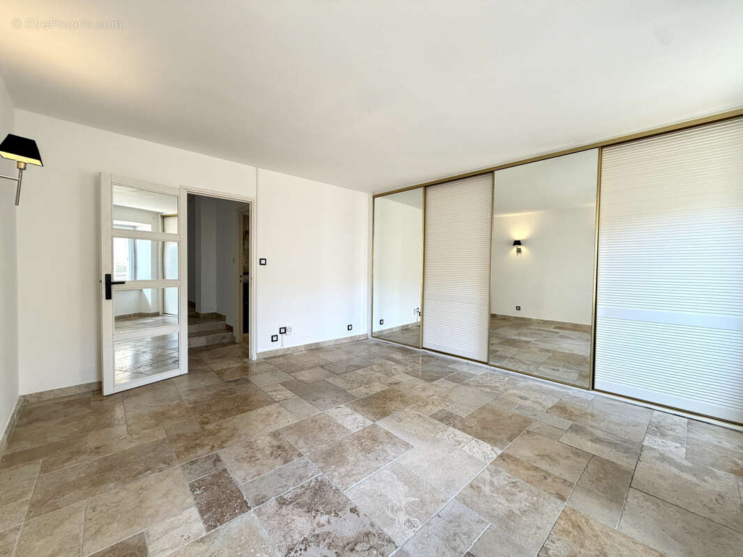 Superbe appartement de type 4 - photo 12