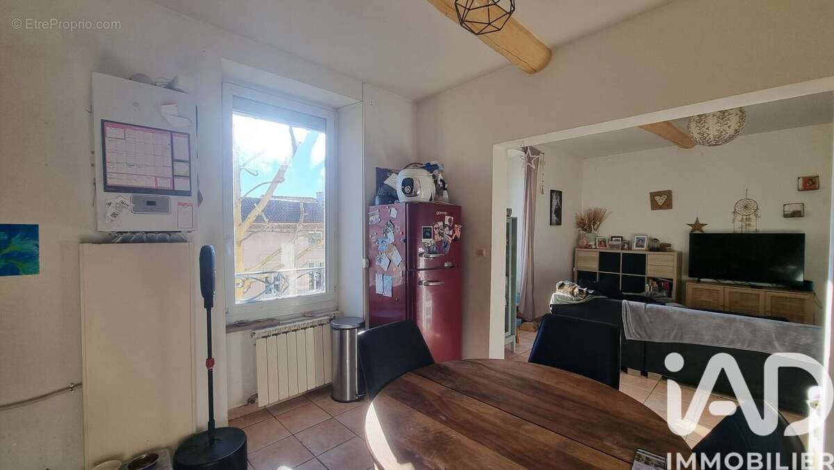 Photo 2 - Appartement à CHATEAURENARD