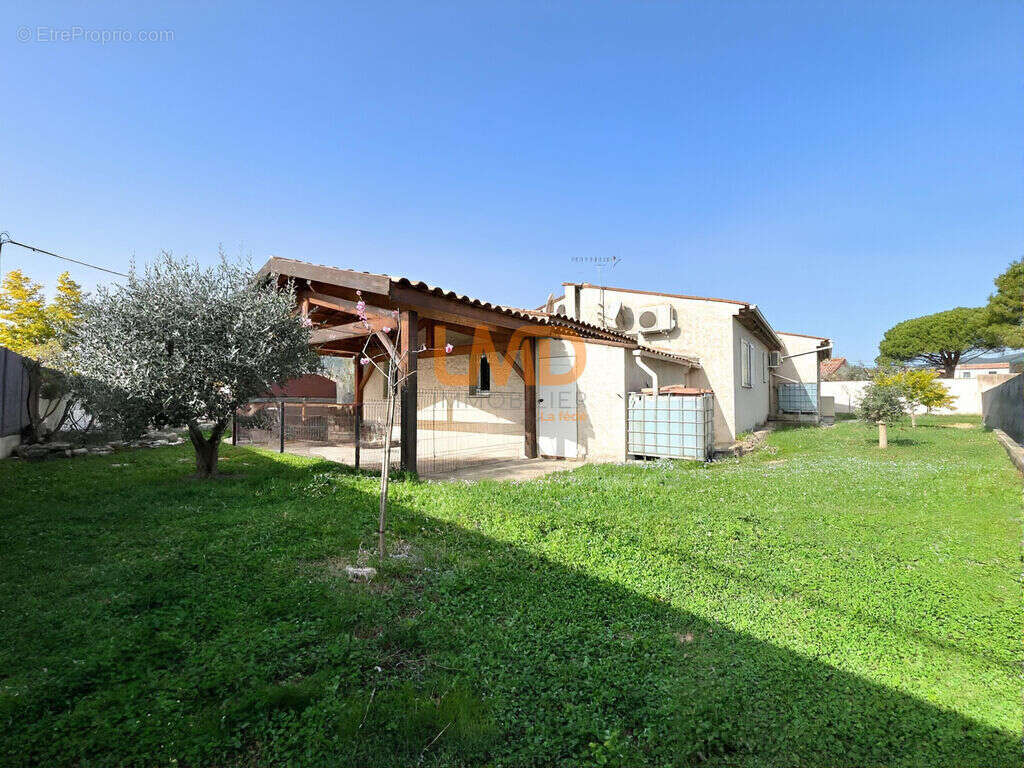 Maison à FIGANIERES