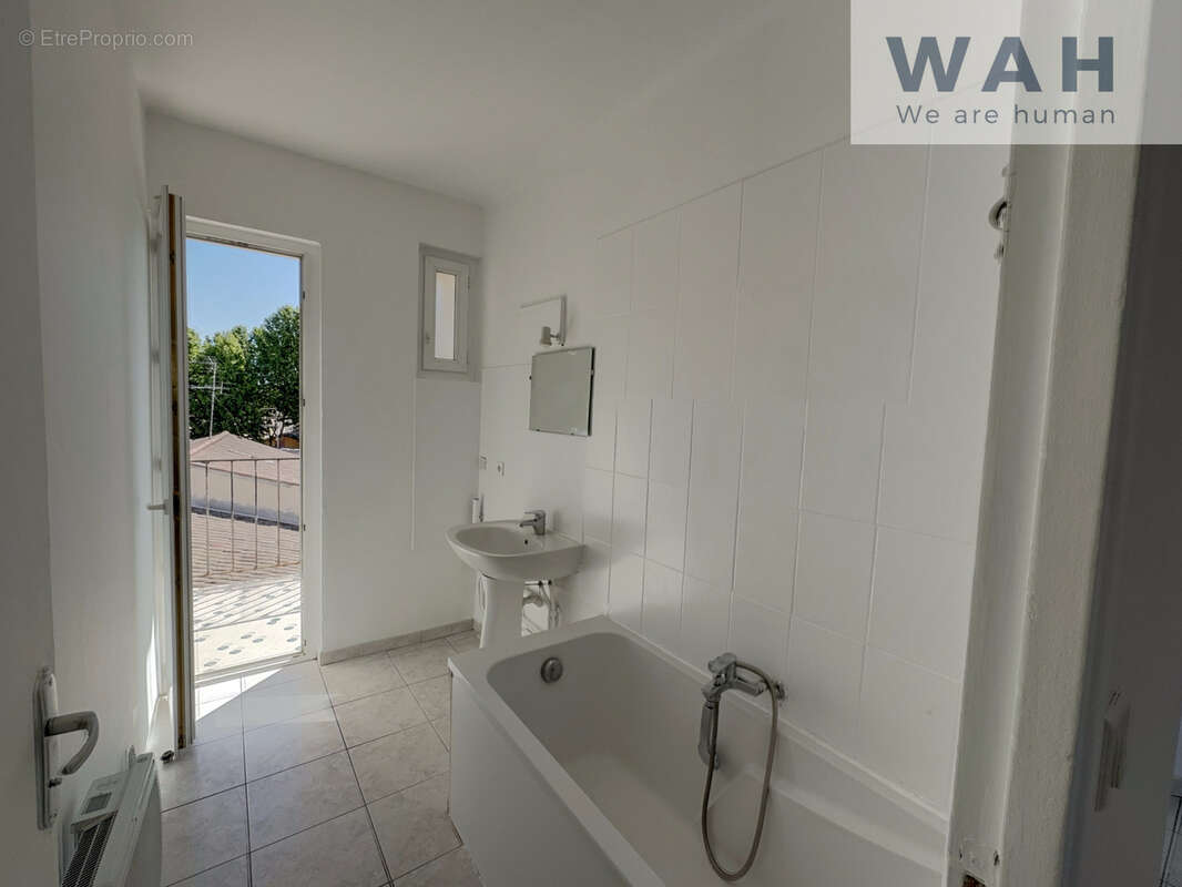 Appartement à LUNEL