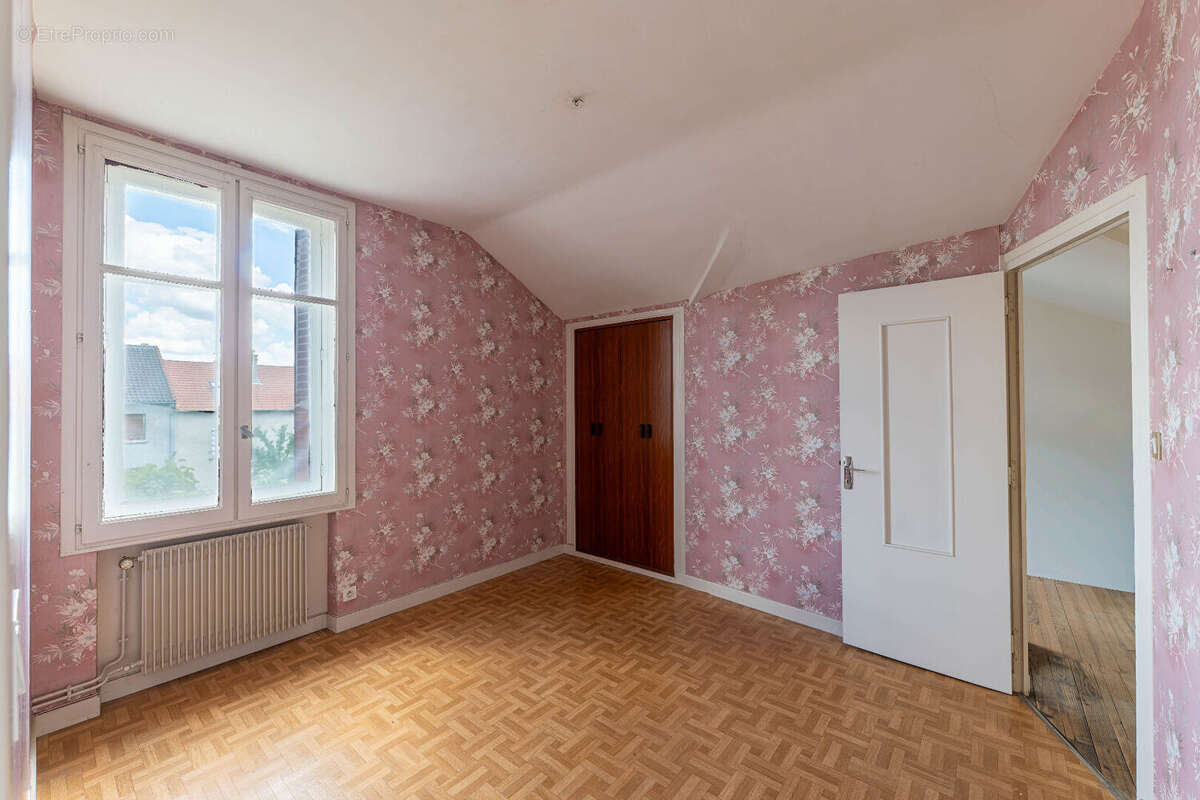 Maison à CLERMONT-FERRAND