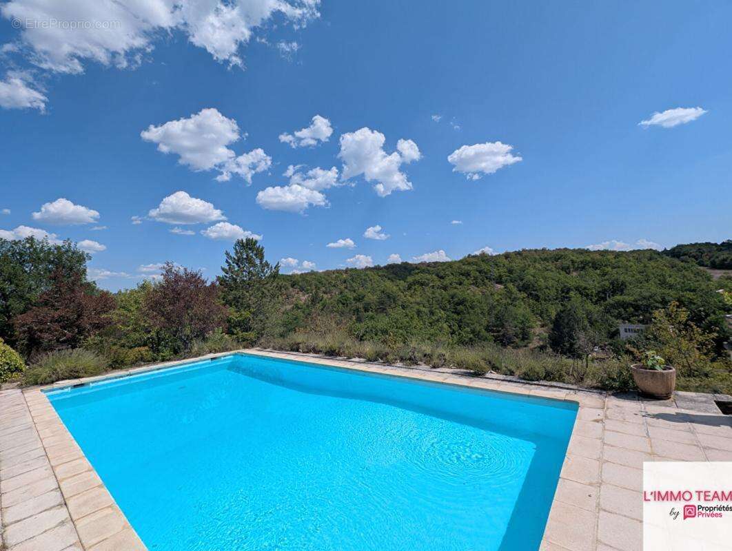 Maison 5 chambres, avec garages et piscine, sur 1.7Ha - vue imprenable - photo 3