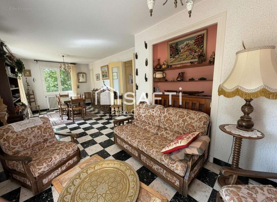 Photo 3 - Maison à SAINT-MARTIN-BELLE-ROCHE