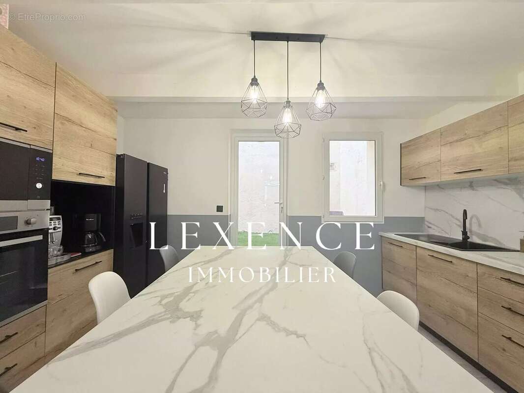 Appartement à SAINT-CANNAT