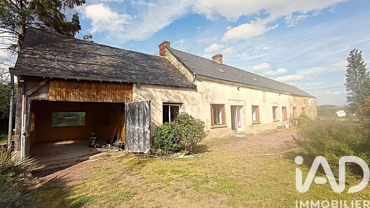 Photo 3 - Maison à SAINT-JEAN-DE-LA-MOTTE
