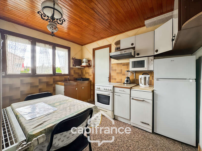 Maison à ROUSSILLON