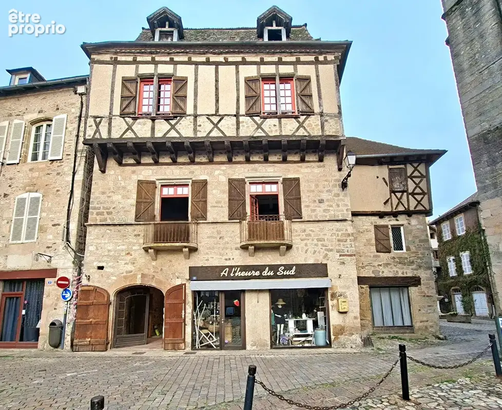 Murs Commerciaux au centre de Beaulieu - photo 2