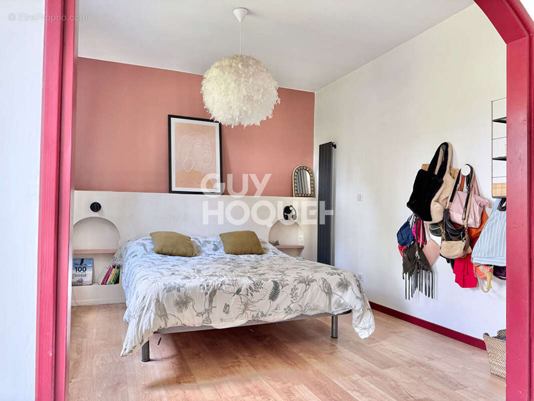 Maison rénovée avec dépendance, garage et fort potentiel d'évolution - photo 6