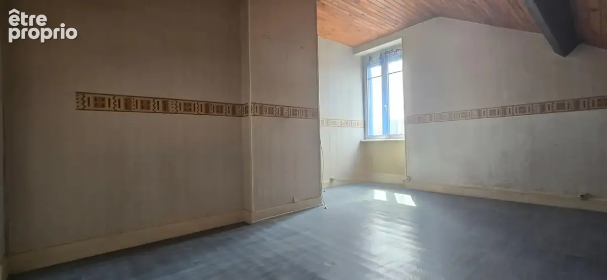 LURE - Maison avec jardin à rénover ? Idéale premier achat ou investissement - photo 8