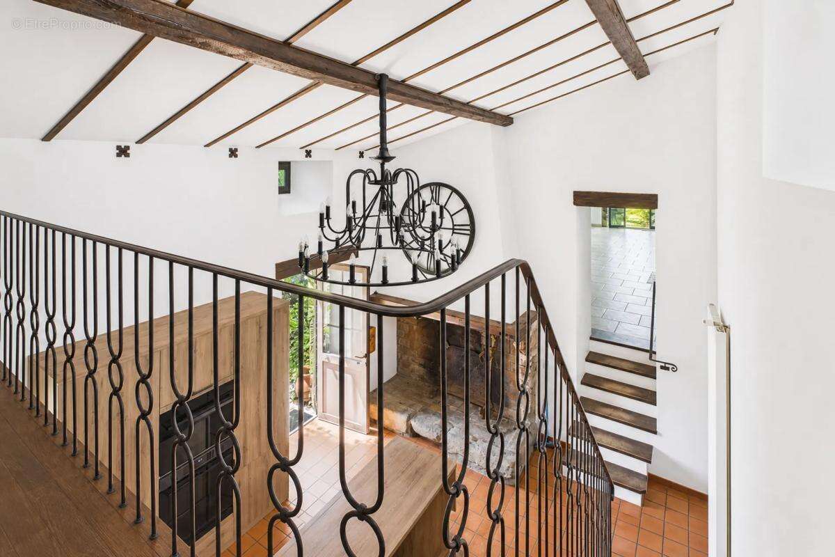 Maison à PLATS
