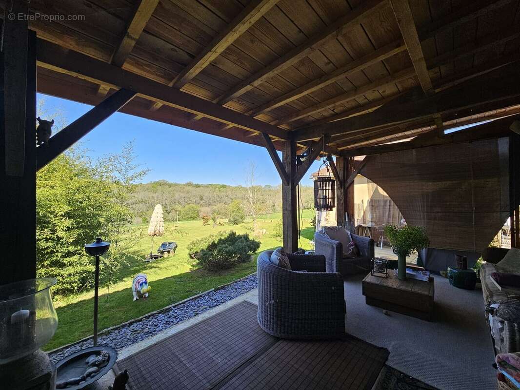 Maison à CAUSE-DE-CLERANS