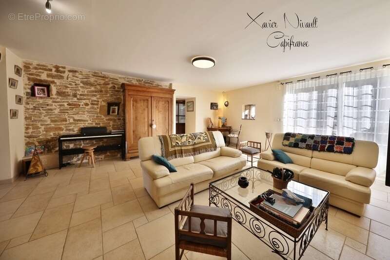 Maison à SAINT-AMOUR