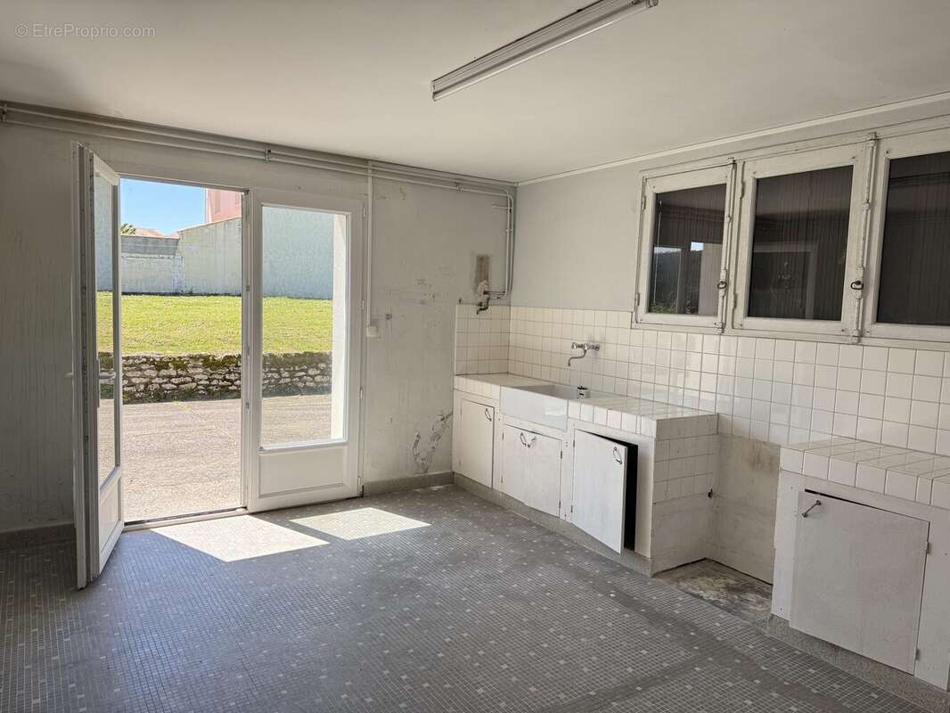 Maison à MESCHERS-SUR-GIRONDE