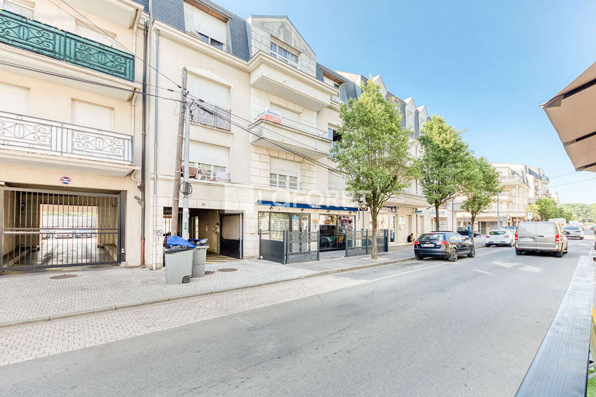 Appartement Pontault Combault 1 pièce(s) 25.72 m2 - photo 9
