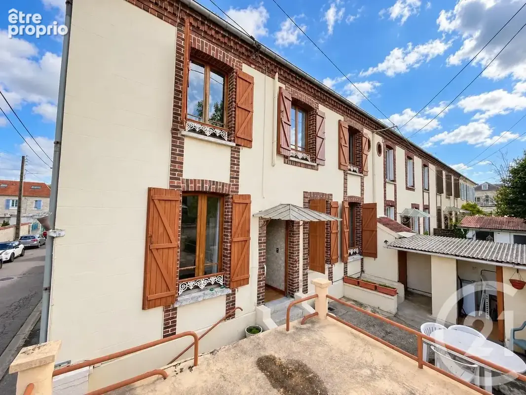Maison 4 pièces 68 m² à vendre à Vernon (27200) - photo 2