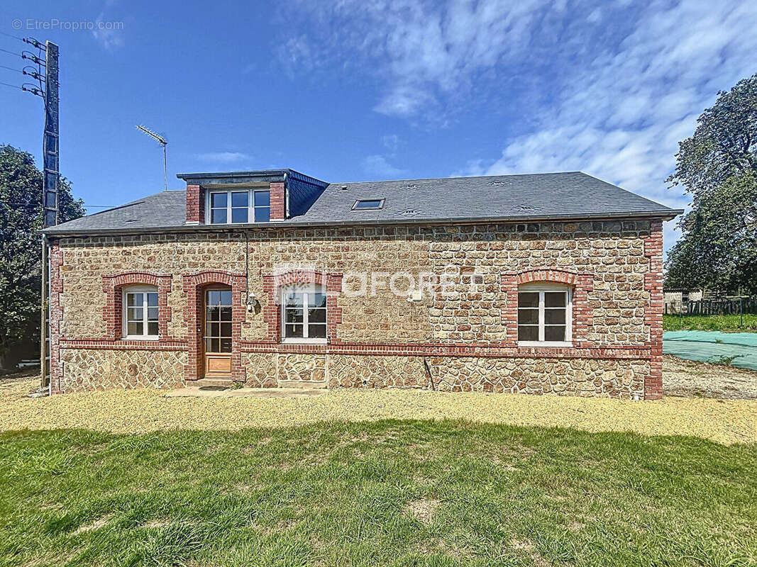 Maison à LONLAY-L&#039;ABBAYE