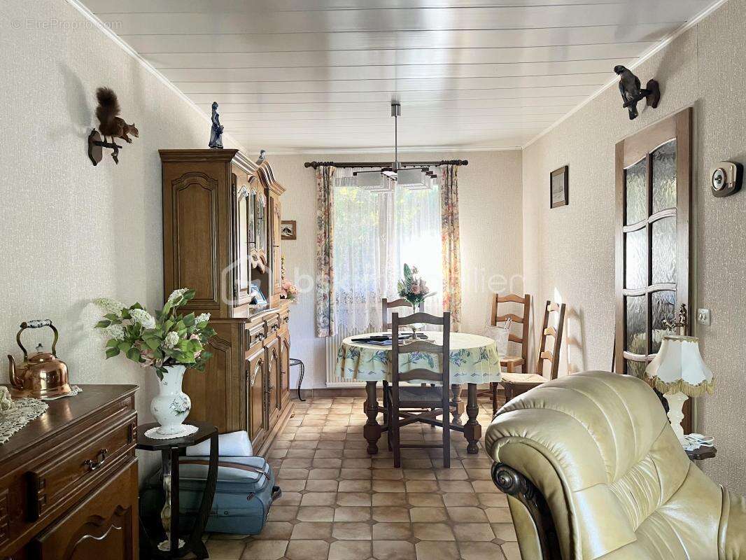 Maison individuelle de plain-pied sur sous-sol à Frénois - photo 6