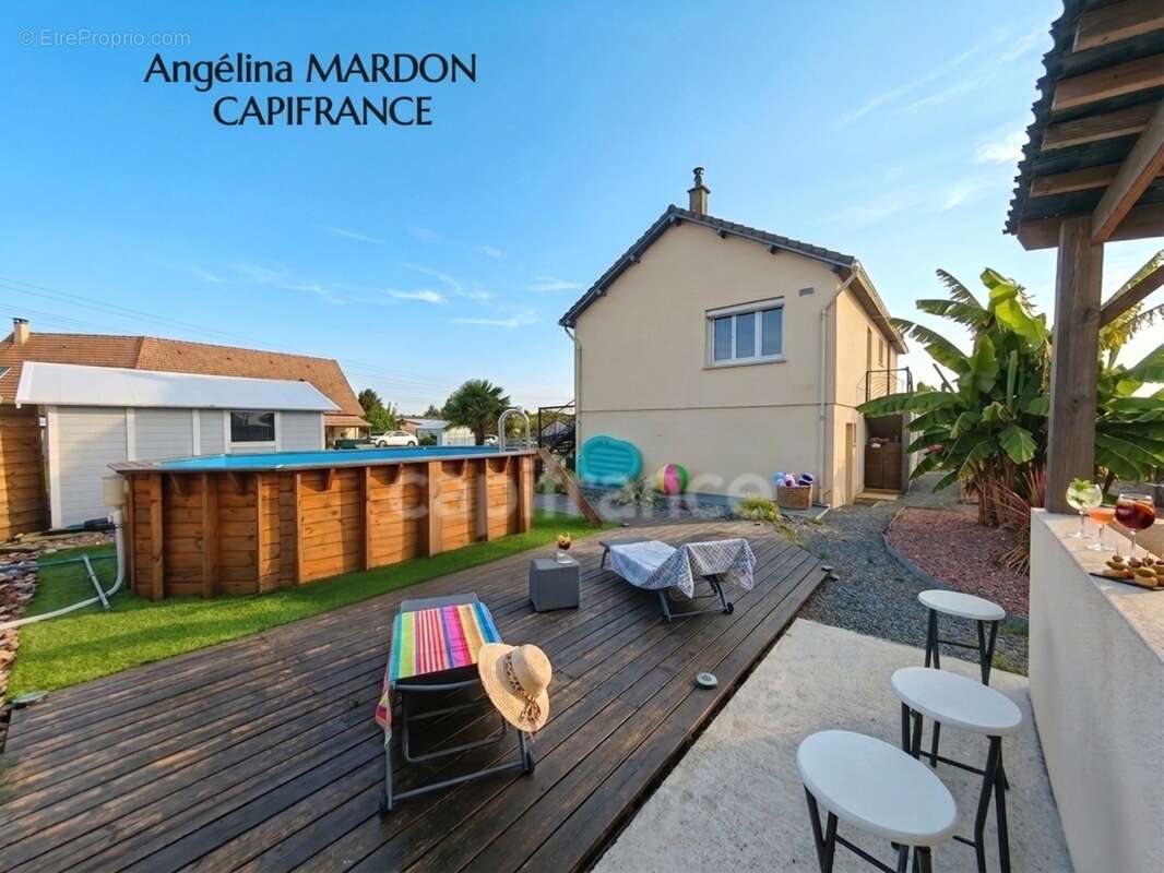 Maison Traditionnelle T5 de 124 m² – Terrain Paysager de 1215 m² + Piscine à Saint-Nicolas-de-la-Taille (76 170) - photo 2
