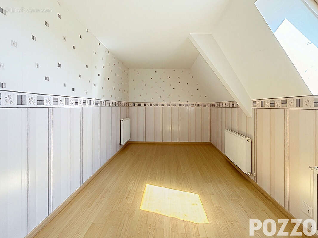 A VENDRE - Marcey Les Greves - Maison 5 pièce(s) 115 m² - photo 7