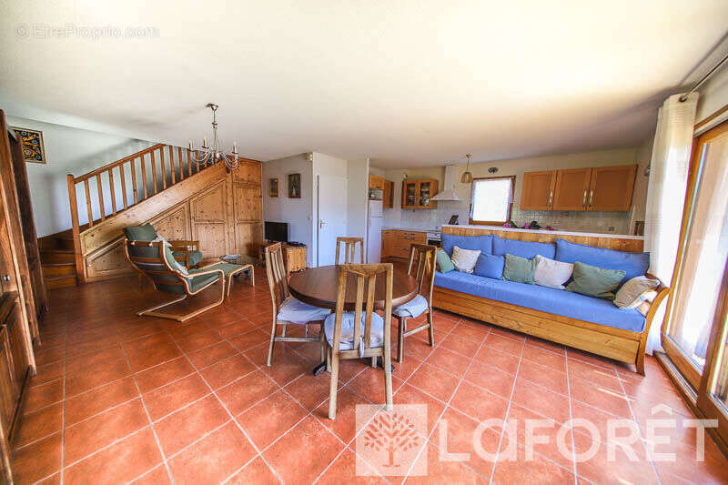 **maison type 4 - embrun - 4 pièces - photo 3
