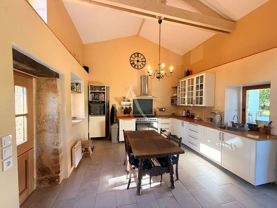 Maison à CASTELFRANC