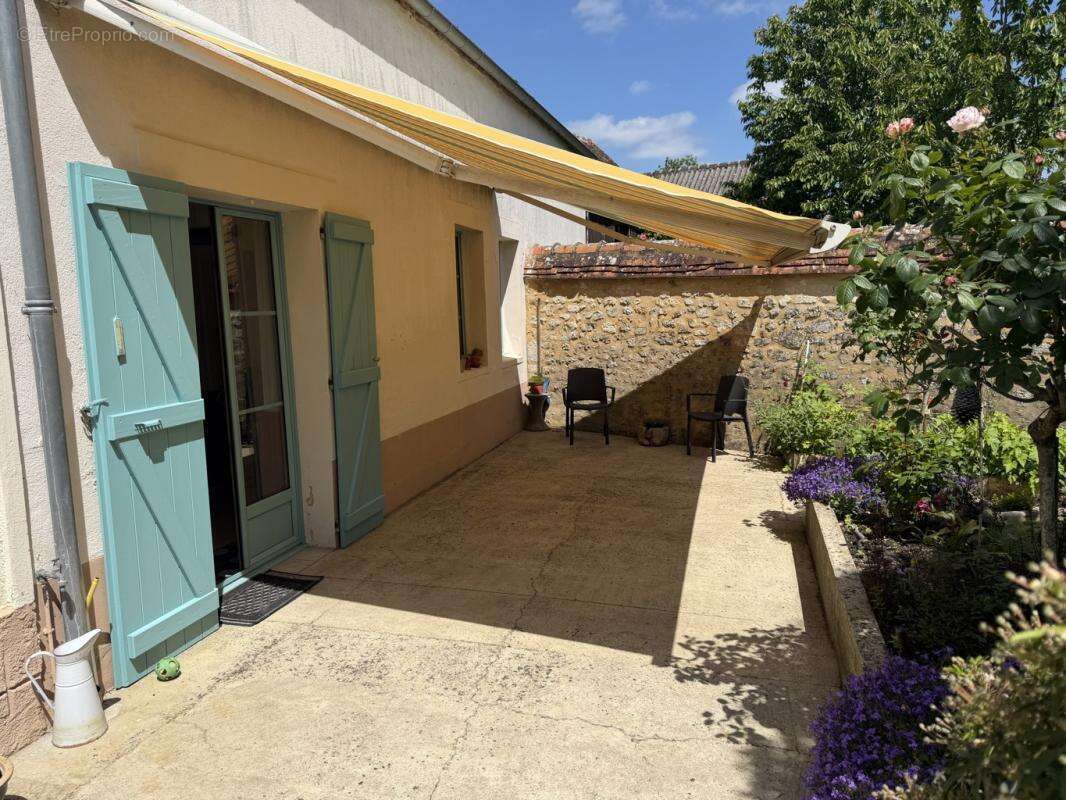 Maison à LE PIN-LA-GARENNE