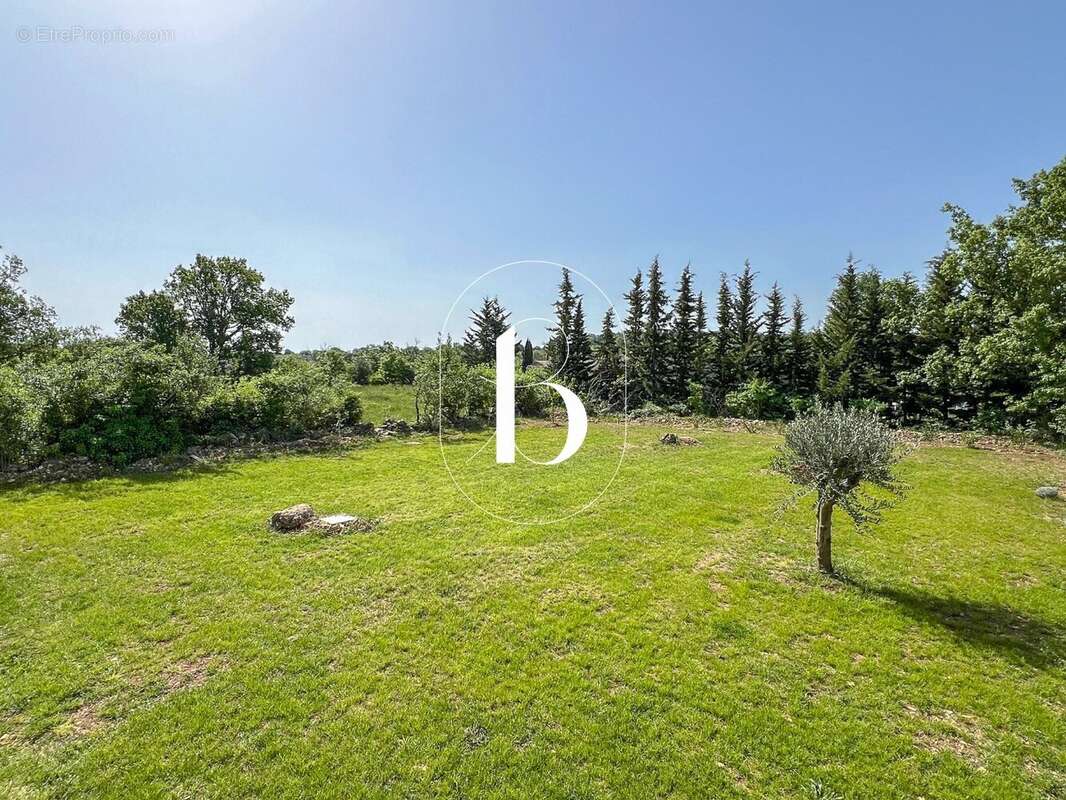 Maison à GOUDARGUES