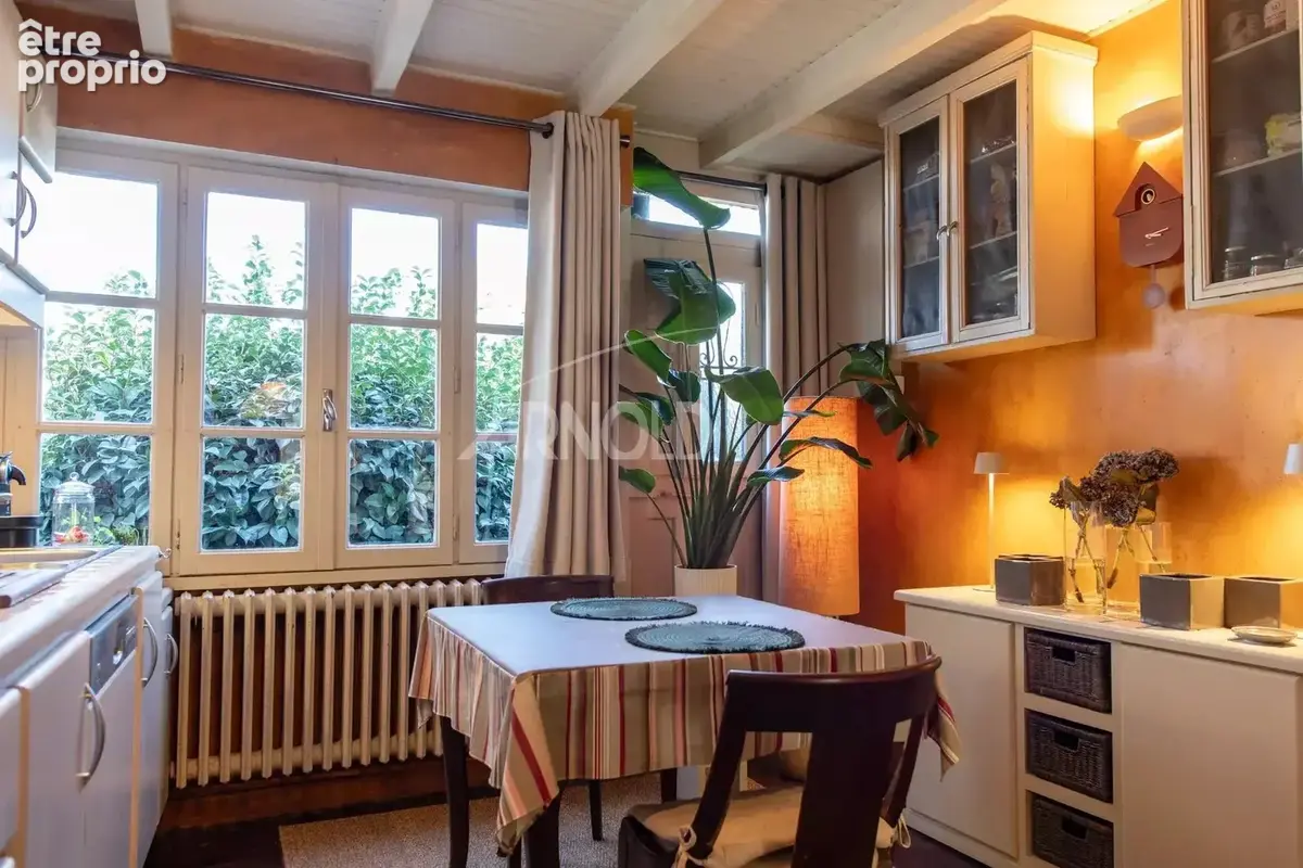 Maison  de  charme   au coeur de Belz  avec terrain  constructible - photo 6