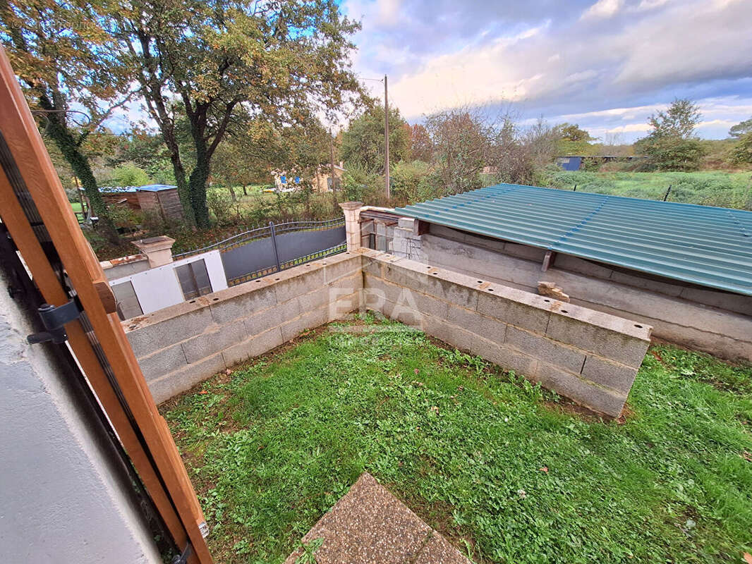 Maison à MONTPON-MENESTEROL